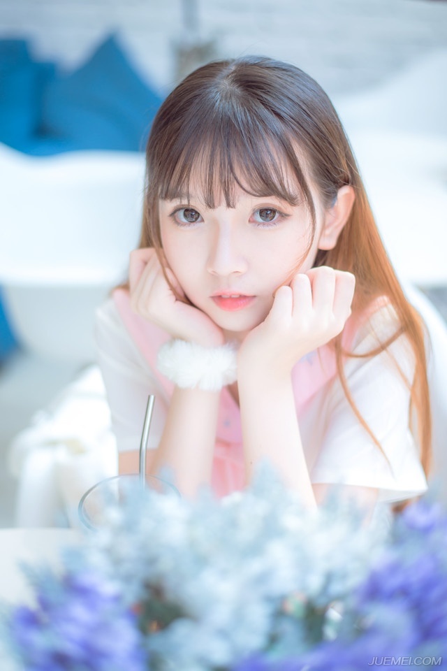 “你们……”刘璝颤抖着指着两人，又看了看孟达，一时间，不知道该说什么。
